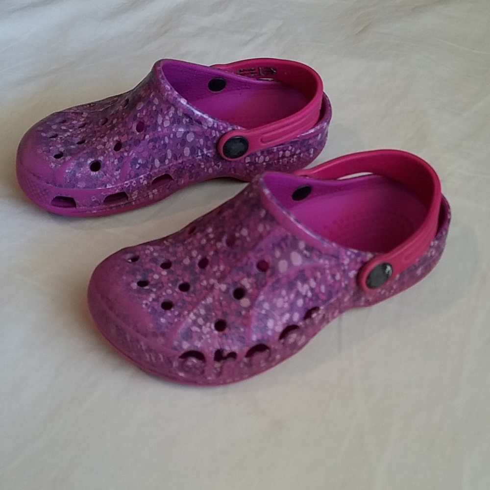 Pink kids crocs